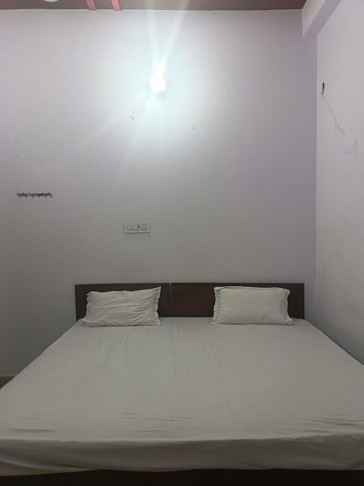 La Ayodhya Residency Exterior foto