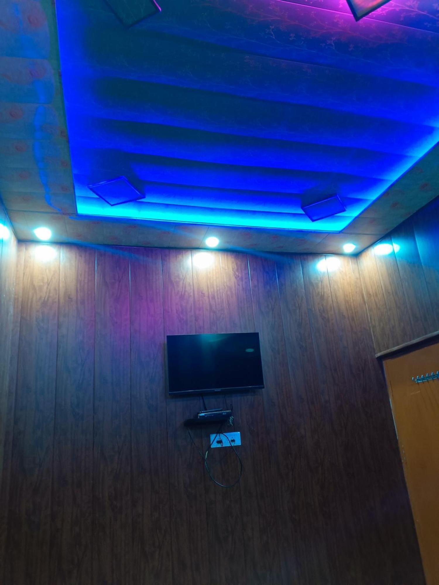 La Ayodhya Residency Exterior foto